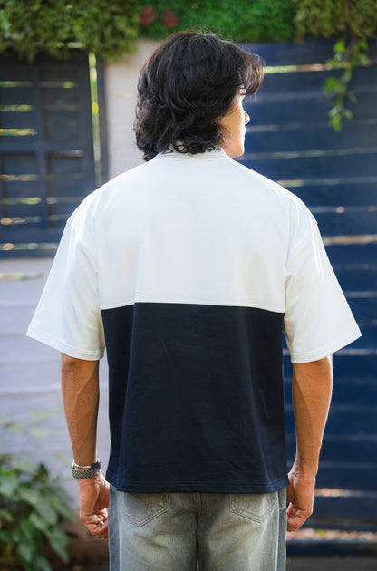 Contrast Oversized polo with unique collar branding