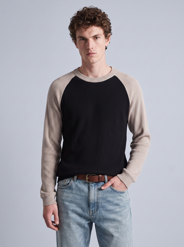 Onyx Raglan Ribbed Tee